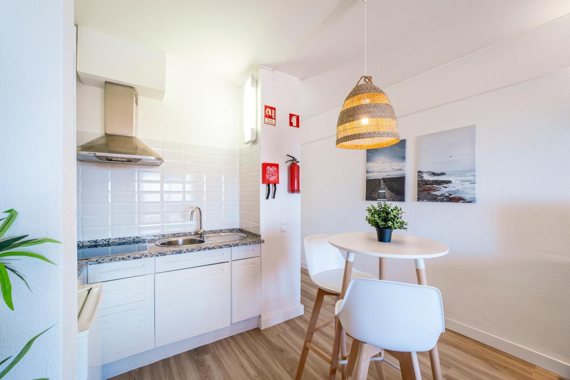 לאגוּ‏ש Torre Alta Apartments מראה חיצוני תמונה