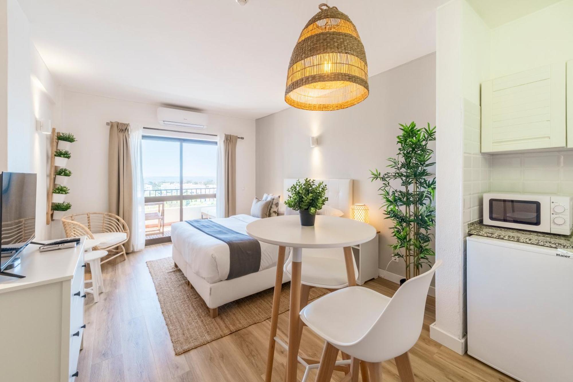 לאגוּ‏ש Torre Alta Apartments מראה חיצוני תמונה